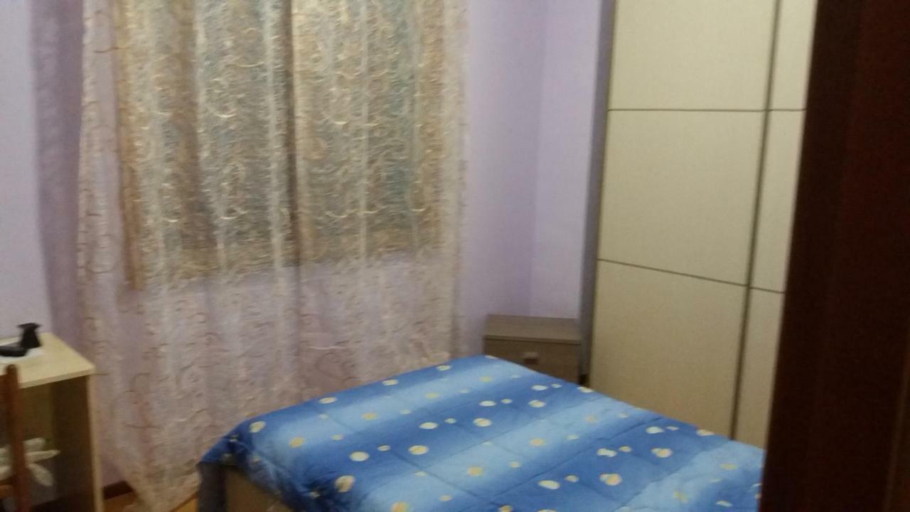 B&B Le Tre Rose Di Maria Pedara Exteriör bild